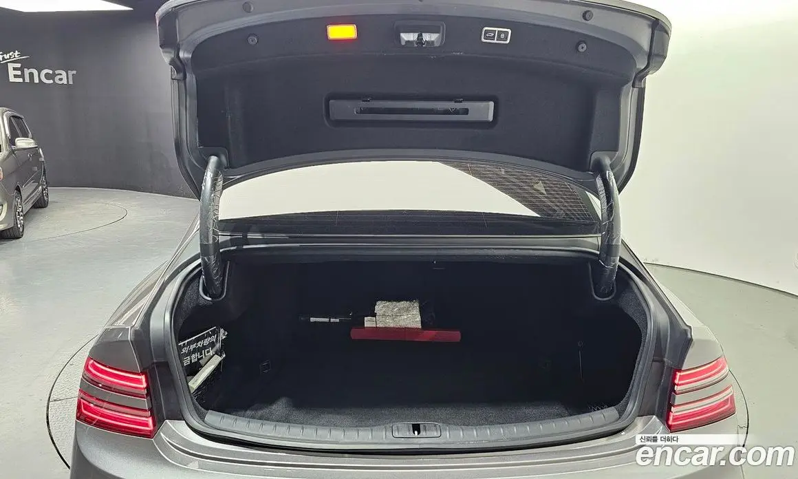Genesis G80 2024 2.5 автомат (гидро), фото 25 Genesis G80 2024 2.5 автомат (гидро), фото 25