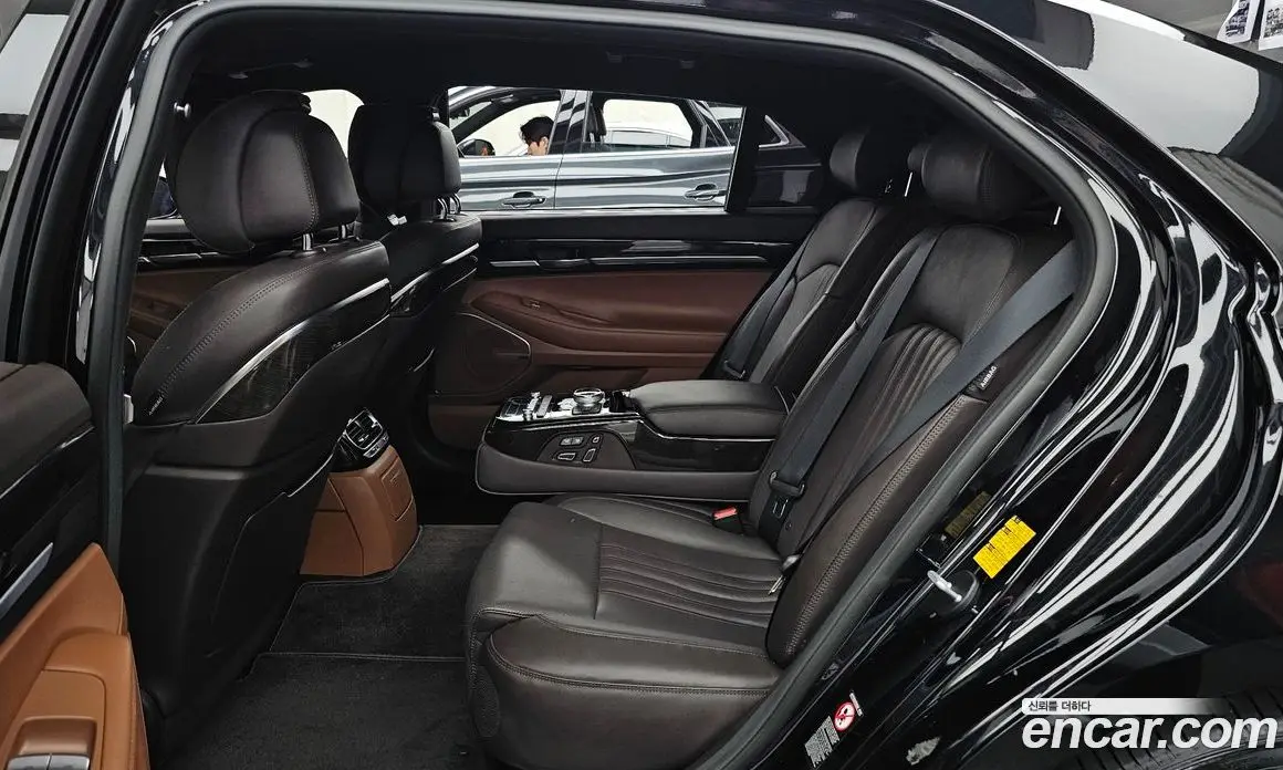 Genesis G90 2019 3.8 автомат (гидро), фото 16 Genesis G90 2019 3.8 автомат (гидро), фото 16