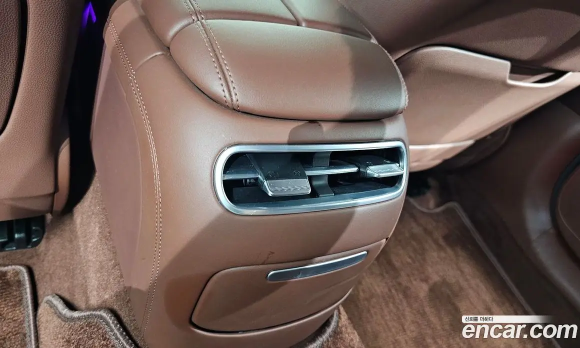 Genesis G90 2023 3.5 автомат (гидро), фото 31