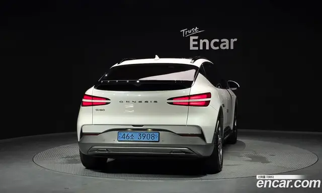 Genesis GV60 2021 0.1 автомат (гидро), миниатюра 4 Genesis GV60 2021 0.1 автомат (гидро), миниатюра 4