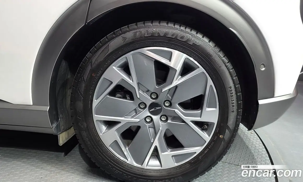 Genesis GV60 2021 0.1 автомат (гидро), фото 7 Genesis GV60 2021 0.1 автомат (гидро), фото 7