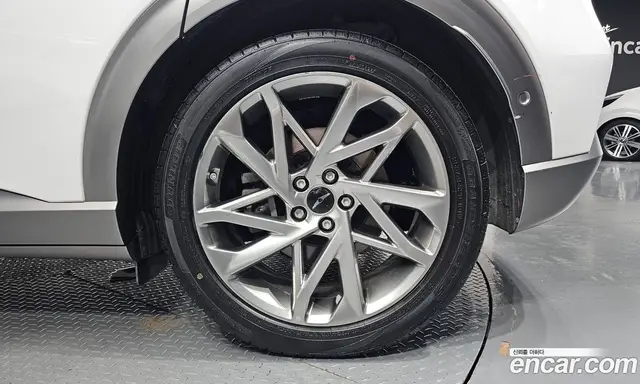 Genesis GV60 2022 0.1 автомат (гидро), миниатюра 5 Genesis GV60 2022 0.1 автомат (гидро), миниатюра 5