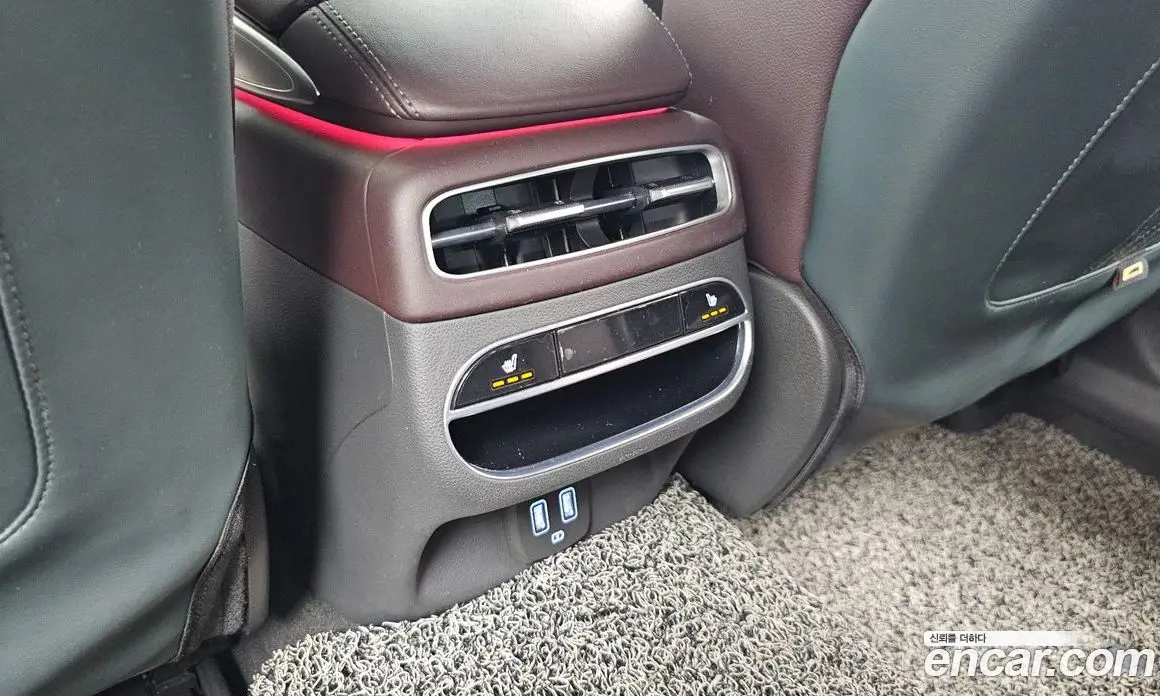 Genesis GV70 2021 2.2 автомат (гидро), фото 19 Genesis GV70 2021 2.2 автомат (гидро), фото 19