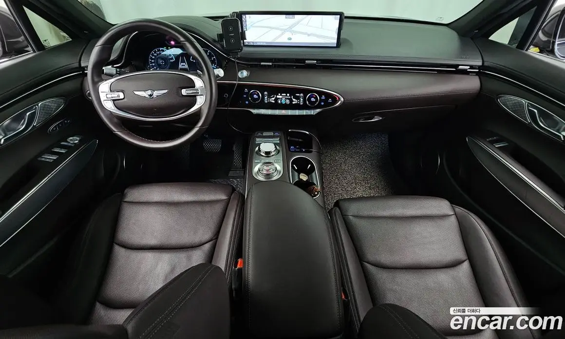 Genesis GV70 2021 2.2 автомат (гидро), фото 7 Genesis GV70 2021 2.2 автомат (гидро), фото 7