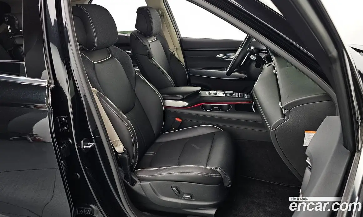 Genesis GV70 2022 0.1 автомат (гидро), фото 16