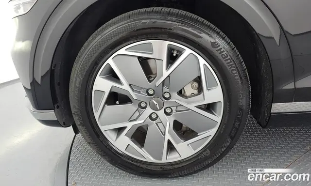 Genesis GV70 2022 0.1 автомат (гидро), миниатюра 5