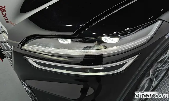 Genesis GV70 2022 0.1 автомат (гидро), миниатюра 8