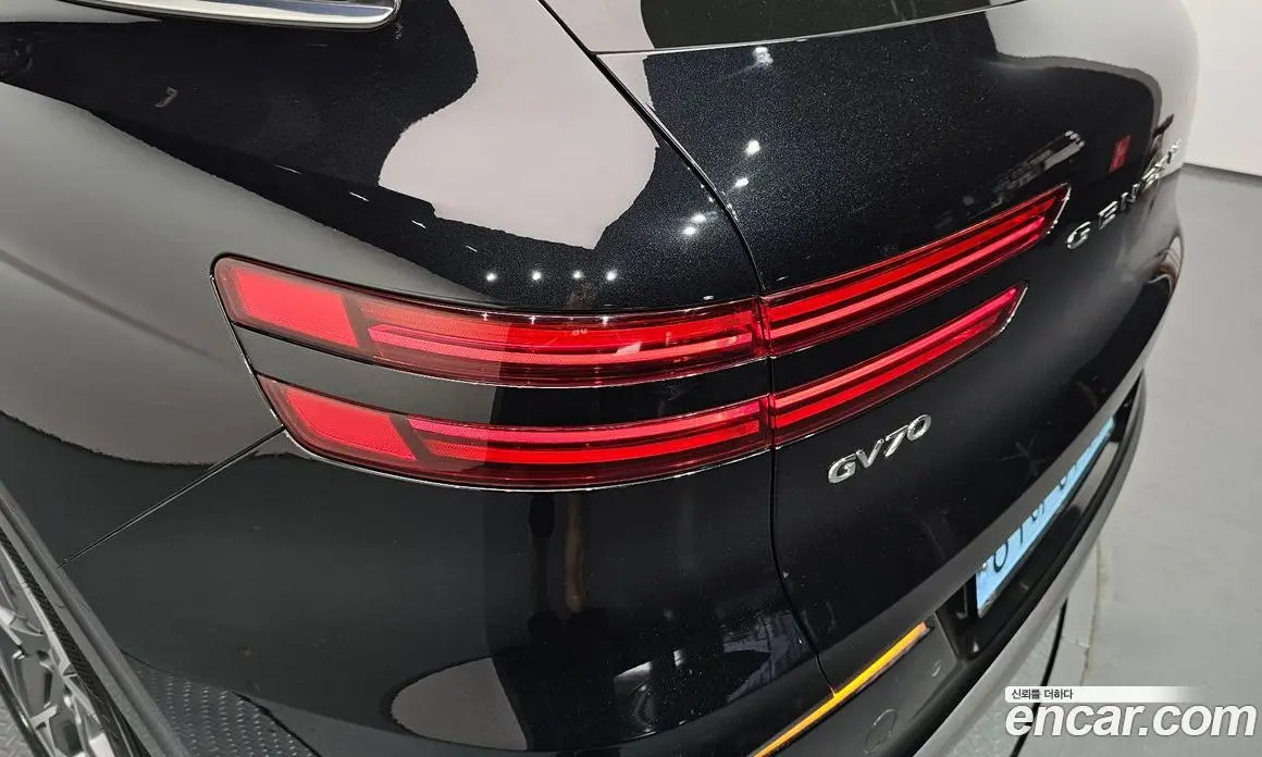 Genesis GV70 2022 0.1 автомат (гидро), фото 9
