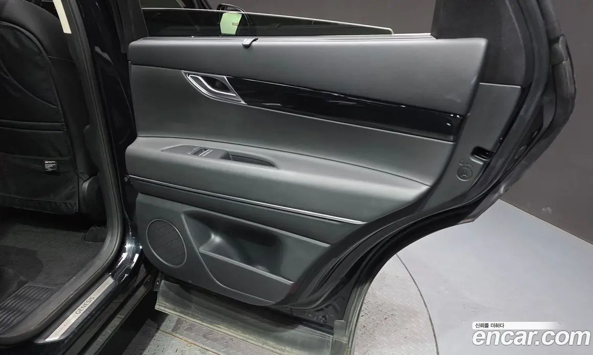 Genesis GV80 2020 3.0 автомат (гидро), фото 15
