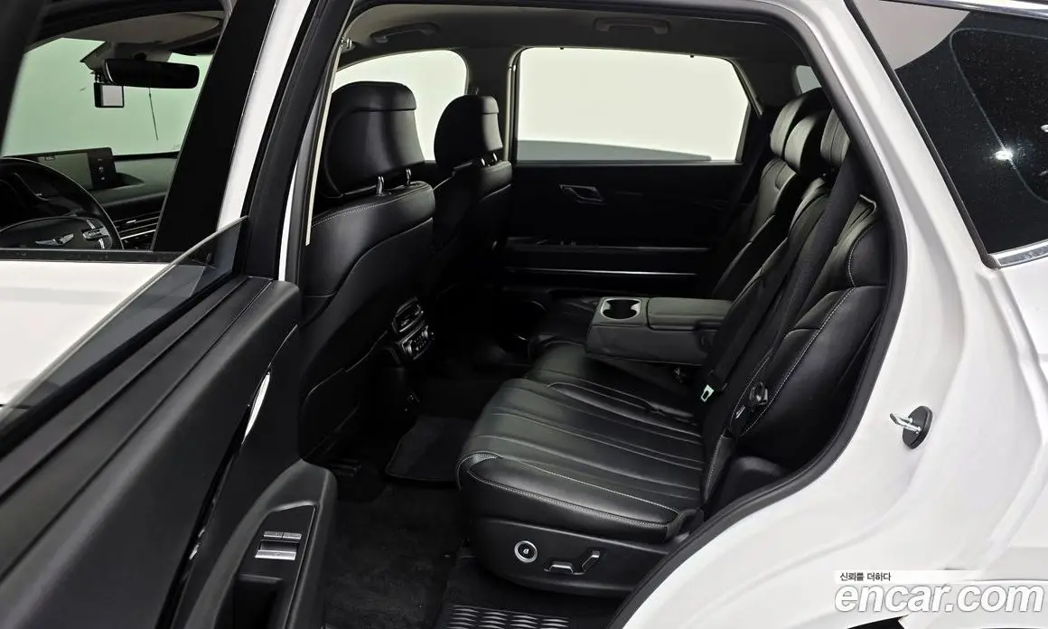 Genesis GV80 2021 2.5 автомат (гидро), фото 20 Genesis GV80 2021 2.5 автомат (гидро), фото 20