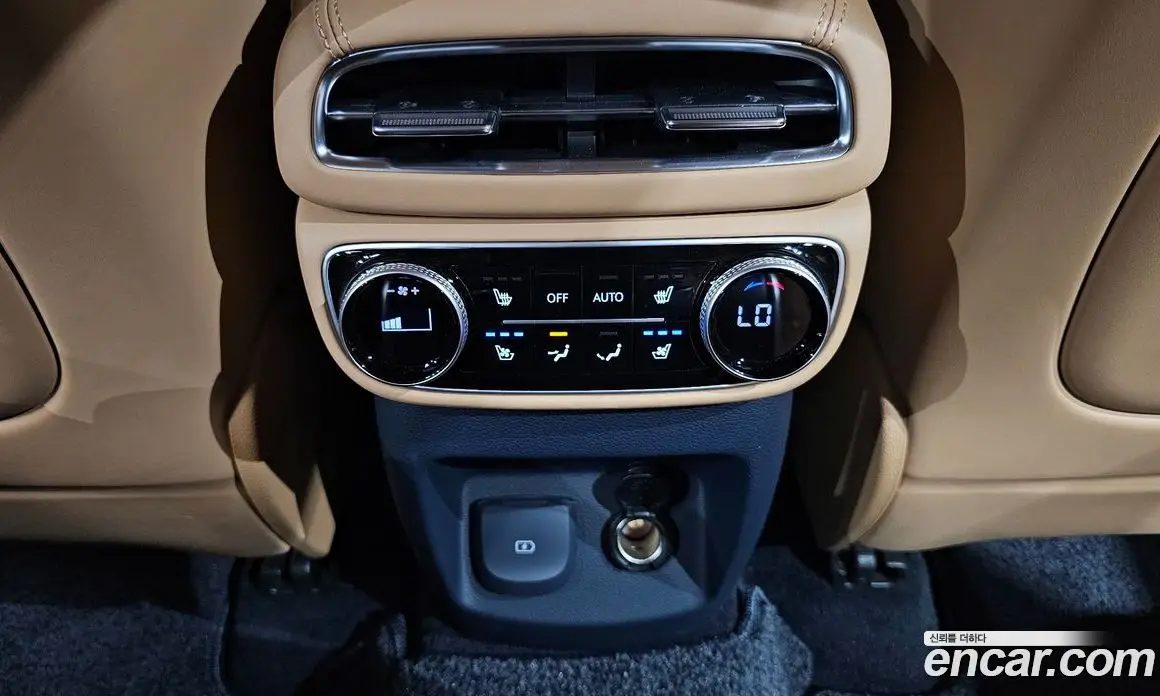 Genesis GV80 2022 2.5 автомат (гидро), фото 34 Genesis GV80 2022 2.5 автомат (гидро), фото 34