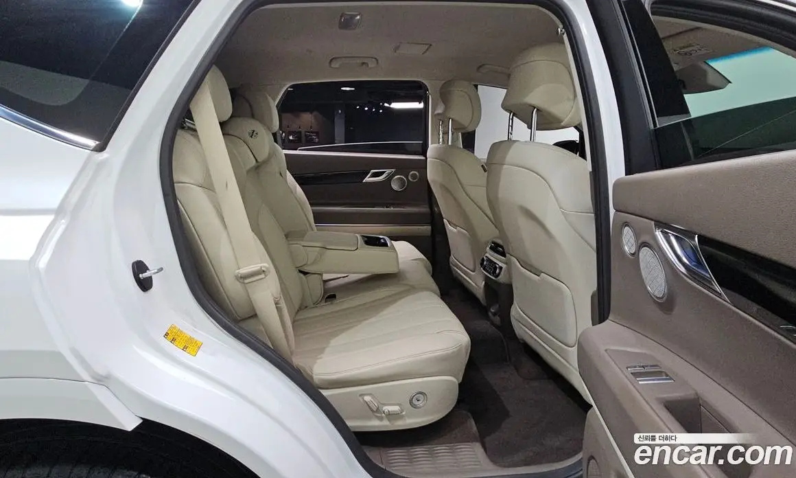 Genesis GV80 2023 2.5 автомат (гидро), фото 16 Genesis GV80 2023 2.5 автомат (гидро), фото 16