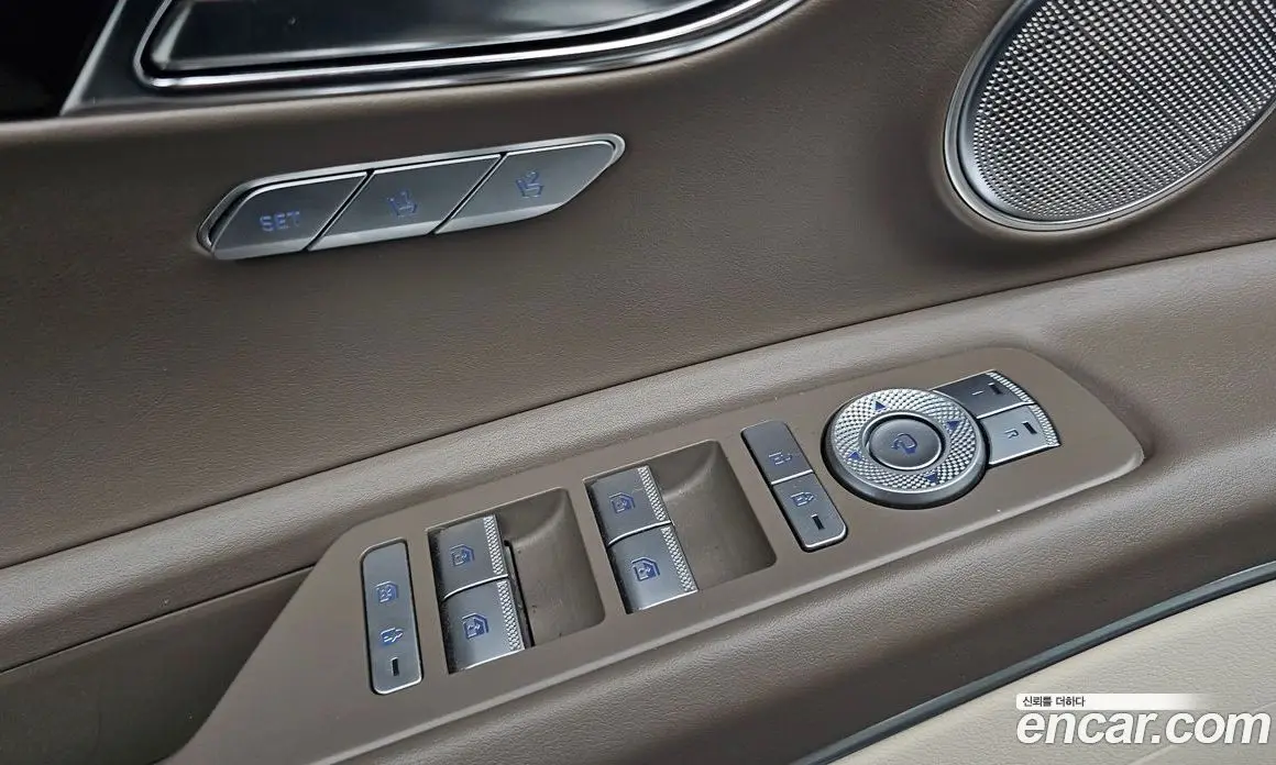 Genesis GV80 2023 2.5 автомат (гидро), фото 19 Genesis GV80 2023 2.5 автомат (гидро), фото 19