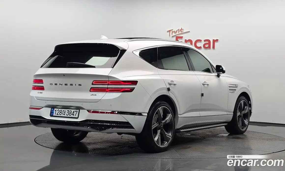 Genesis GV80 2025 2.5 автомат (гидро), фото 1 Genesis GV80 2025 2.5 автомат (гидро), фото 1