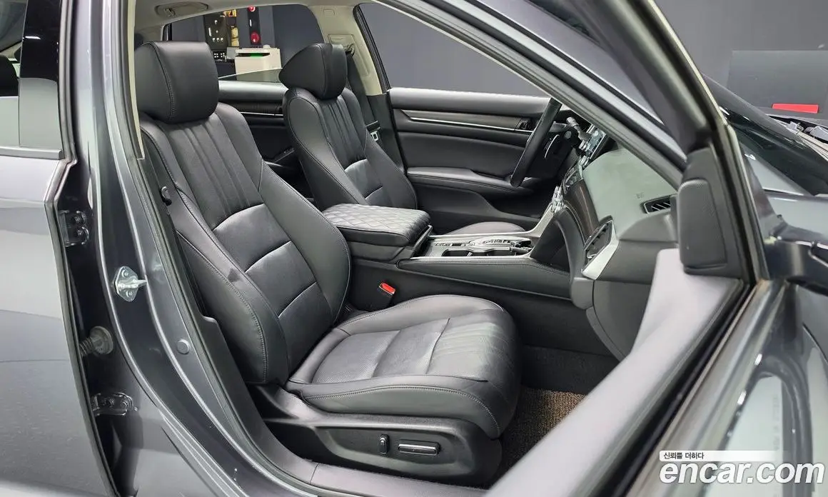 Honda Accord 2021 2.0 автомат (гидро), фото 15 Honda Accord 2021 2.0 автомат (гидро), фото 15