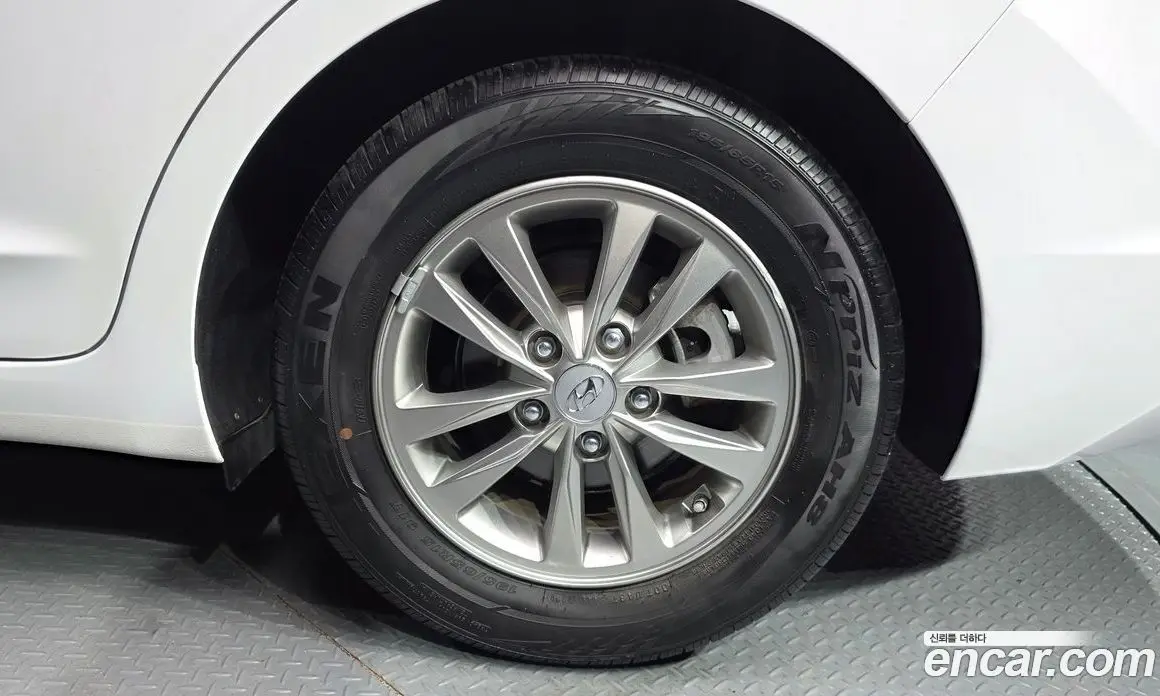 Hyundai Avante 2020 1.6 автомат (гидро), фото 7 Hyundai Avante 2020 1.6 автомат (гидро), фото 7