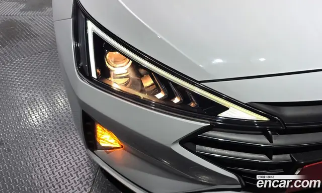 Hyundai Avante 2020 1.6 автомат (гидро), миниатюра 8 Hyundai Avante 2020 1.6 автомат (гидро), миниатюра 8