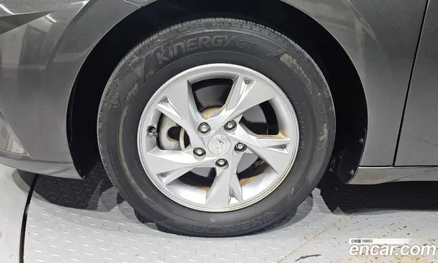 Hyundai Avante 2021 1.6 автомат (гидро), миниатюра 5