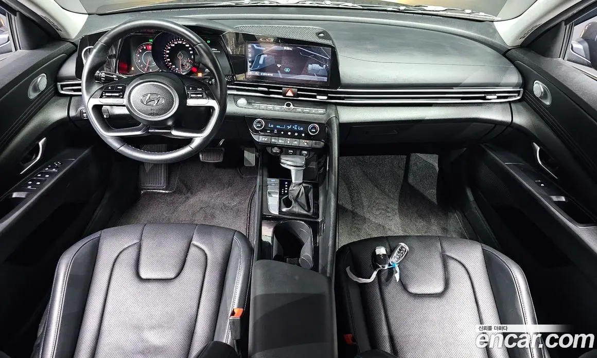 Hyundai Avante 2021 1.6 автомат (гидро), фото 10