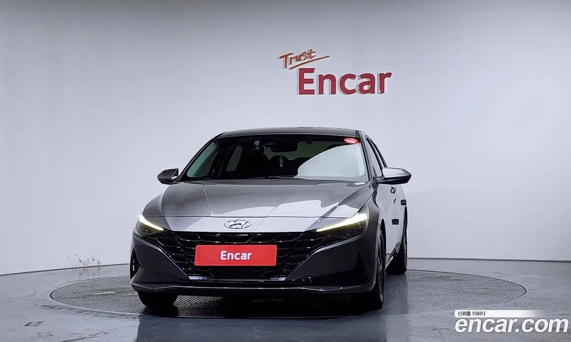 Hyundai Avante 2021 1.6 автомат (гидро), фото 3