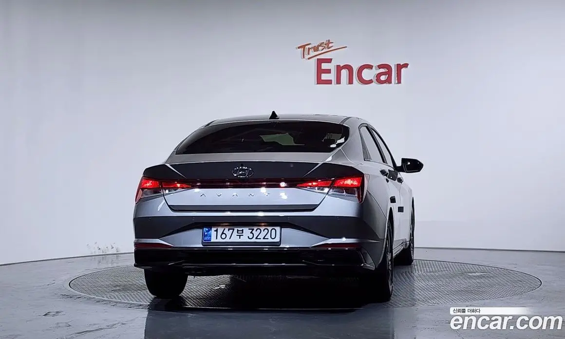 Hyundai Avante 2021 1.6 автомат (гидро), фото 4