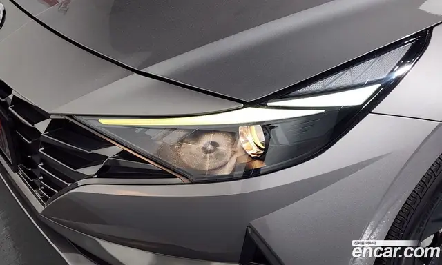 Hyundai Avante 2021 1.6 автомат (гидро), миниатюра 8