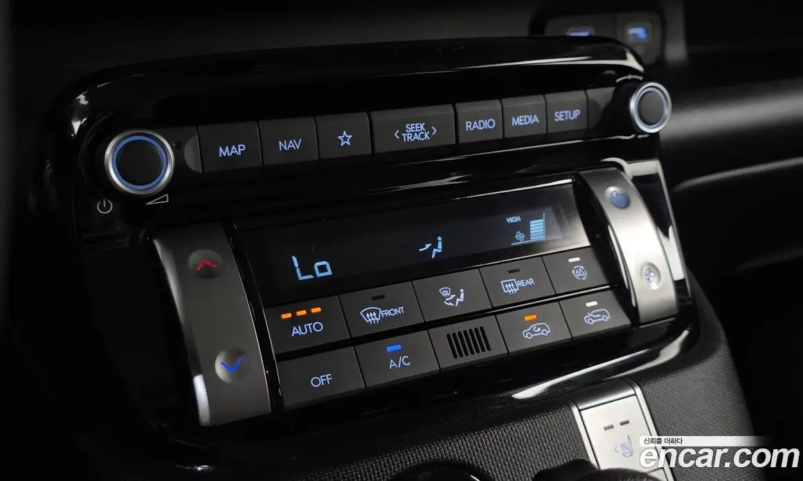 Hyundai Casper 2022 1.0 автомат (гидро), фото 19