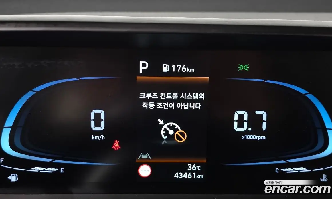 Hyundai Casper 2022 1.0 автомат (гидро), фото 8