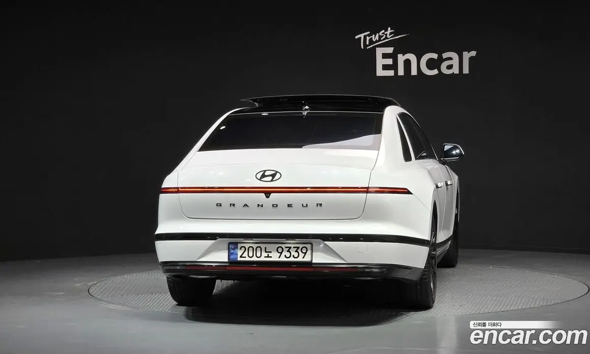 Hyundai Grandeur 2023 1.6 автомат (гидро), фото 4 Hyundai Grandeur 2023 1.6 автомат (гидро), фото 4