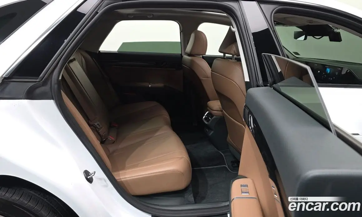 Hyundai Grandeur 2023 2.5 автомат (гидро), фото 18 Hyundai Grandeur 2023 2.5 автомат (гидро), фото 18