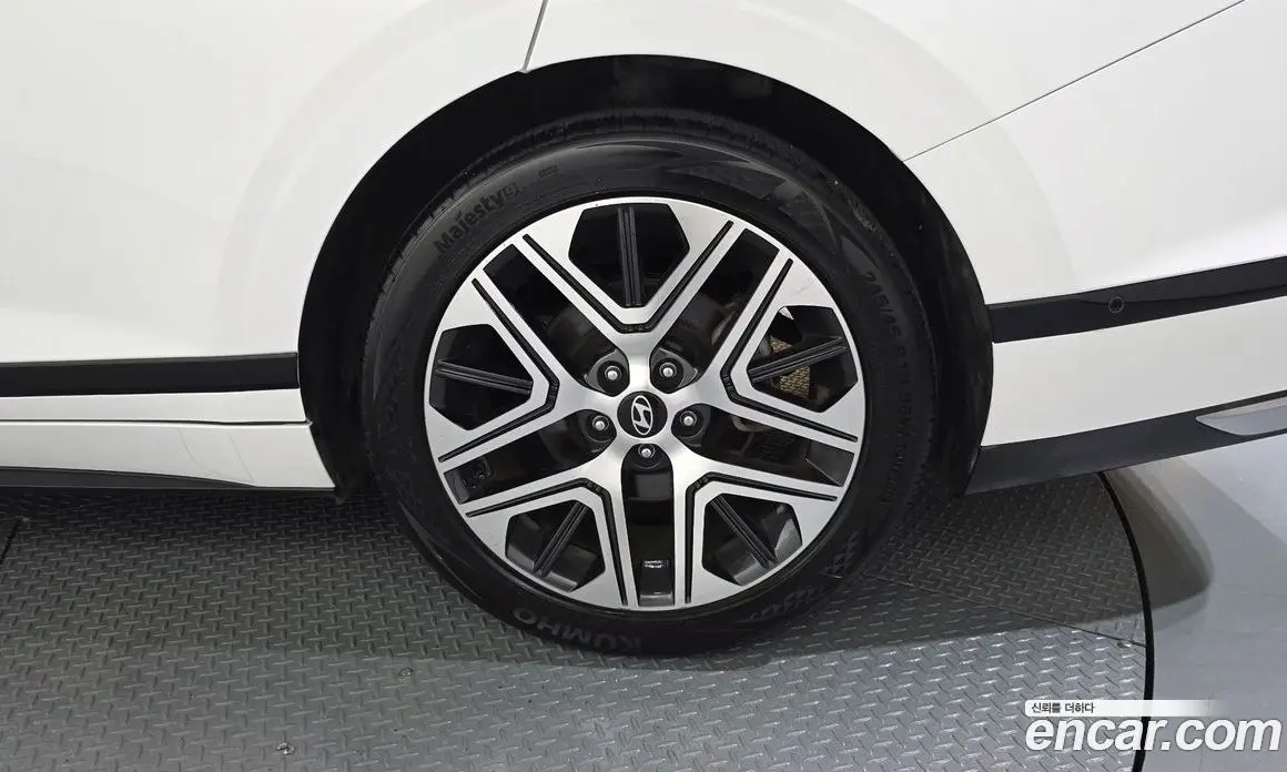 Hyundai Grandeur 2023 2.5 автомат (гидро), фото 7 Hyundai Grandeur 2023 2.5 автомат (гидро), фото 7