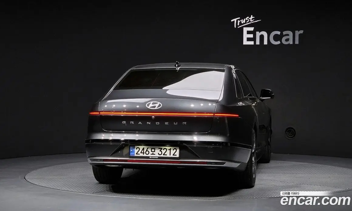 Hyundai Grandeur 2024 2.5 автомат (гидро), фото 4 Hyundai Grandeur 2024 2.5 автомат (гидро), фото 4