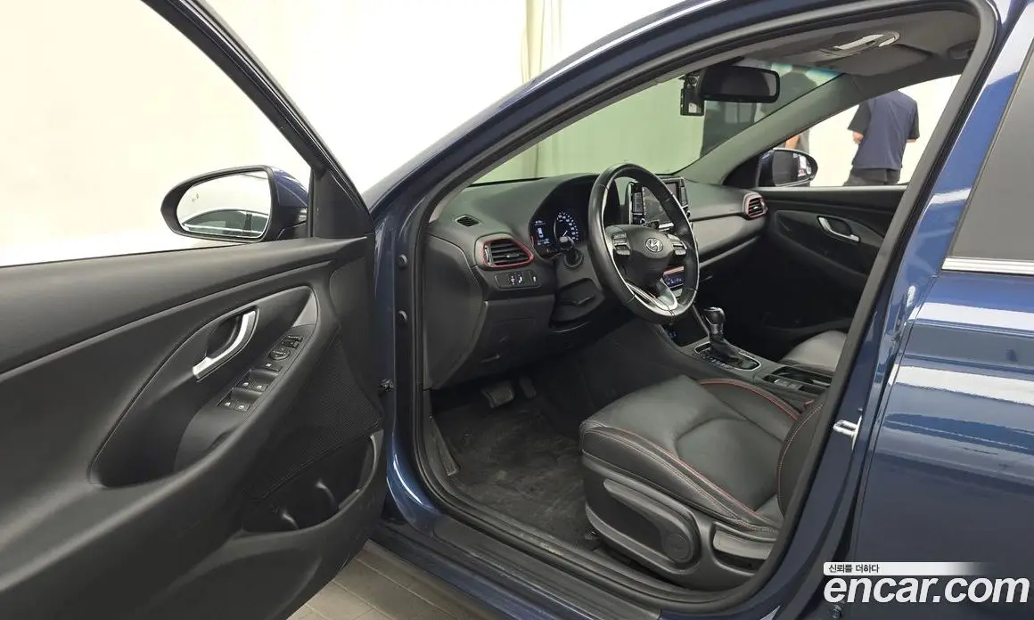 Hyundai i30 2018 1.4 автомат (гидро), фото 13 Hyundai i30 2018 1.4 автомат (гидро), фото 13