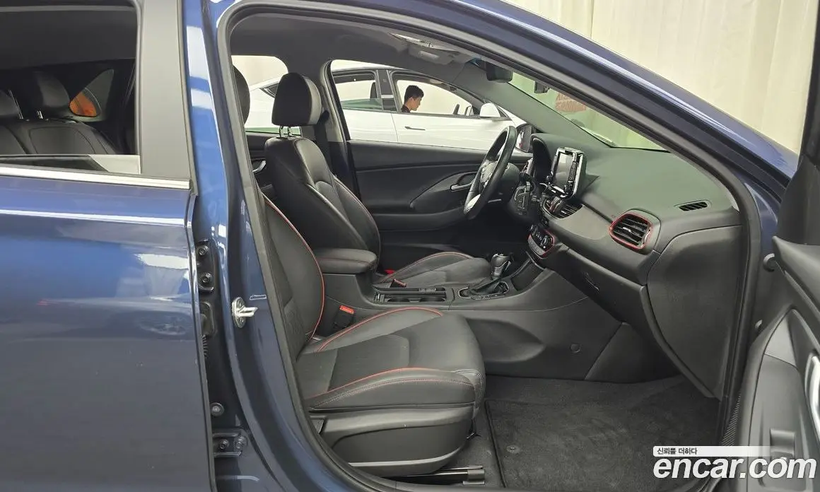 Hyundai i30 2018 1.4 автомат (гидро), фото 16 Hyundai i30 2018 1.4 автомат (гидро), фото 16