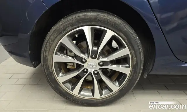 Hyundai i30 2018 1.4 автомат (гидро), миниатюра 5 Hyundai i30 2018 1.4 автомат (гидро), миниатюра 5