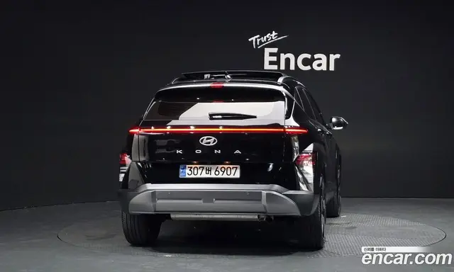 Hyundai Kona 2024 1.6 автомат (гидро), миниатюра 3