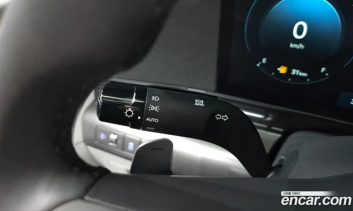 Hyundai Kona 2024 1.6 автомат (гидро), фото 27