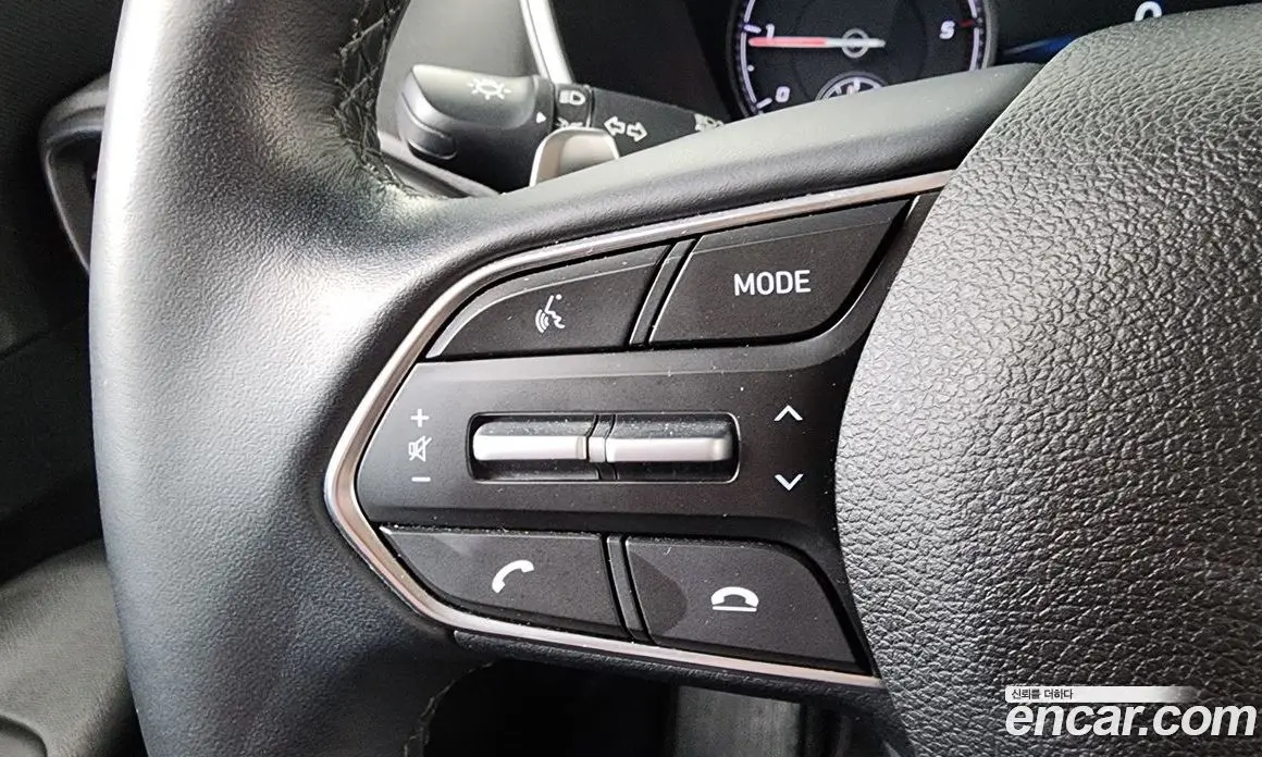 Hyundai Santa Fe 2022 2.2 автомат (гидро), фото 22