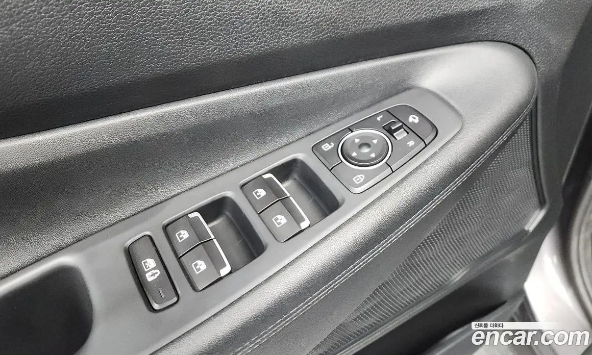 Hyundai Santa Fe 2022 2.2 автомат (гидро), фото 30