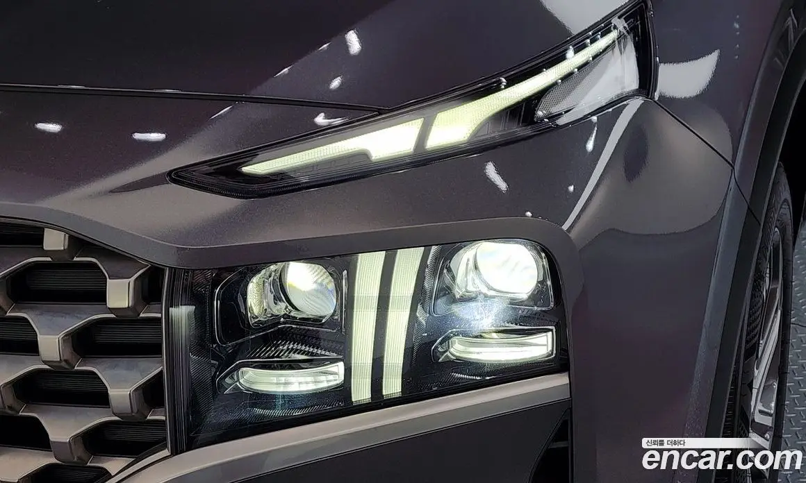 Hyundai Santa Fe 2022 2.2 автомат (гидро), фото 8