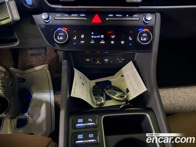 Hyundai Sonata 2023 1.6 автомат (гидро), миниатюра 12