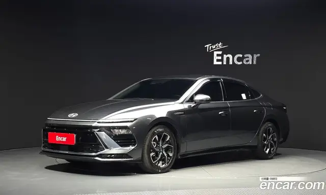 Hyundai Sonata 2025 2.0 автомат (гидро), миниатюра 1 Hyundai Sonata 2025 2.0 автомат (гидро), миниатюра 1