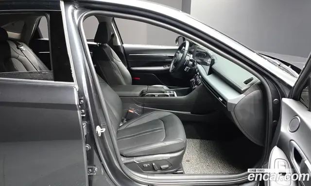 Hyundai Sonata 2025 2.0 автомат (гидро), миниатюра 11 Hyundai Sonata 2025 2.0 автомат (гидро), миниатюра 11