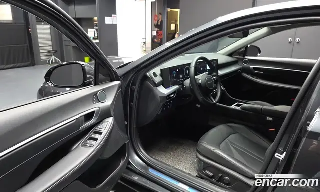 Hyundai Sonata 2025 2.0 автомат (гидро), миниатюра 10 Hyundai Sonata 2025 2.0 автомат (гидро), миниатюра 10