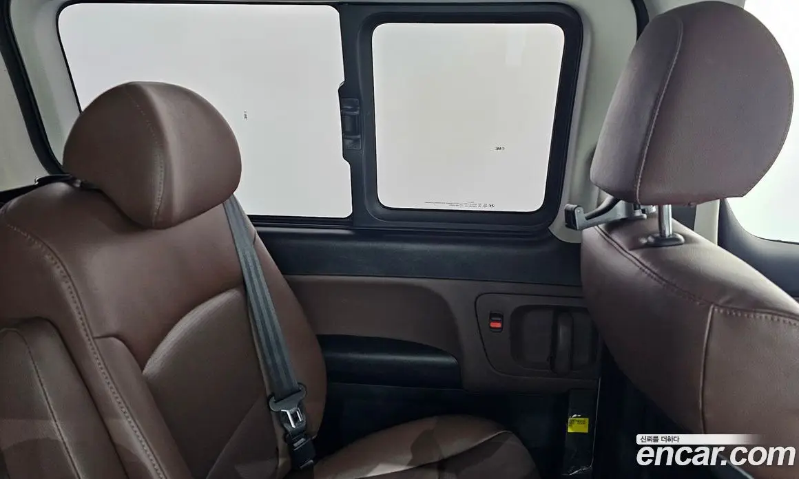 Hyundai Starex 2019 2.5 автомат (гидро), фото 15 Hyundai Starex 2019 2.5 автомат (гидро), фото 15