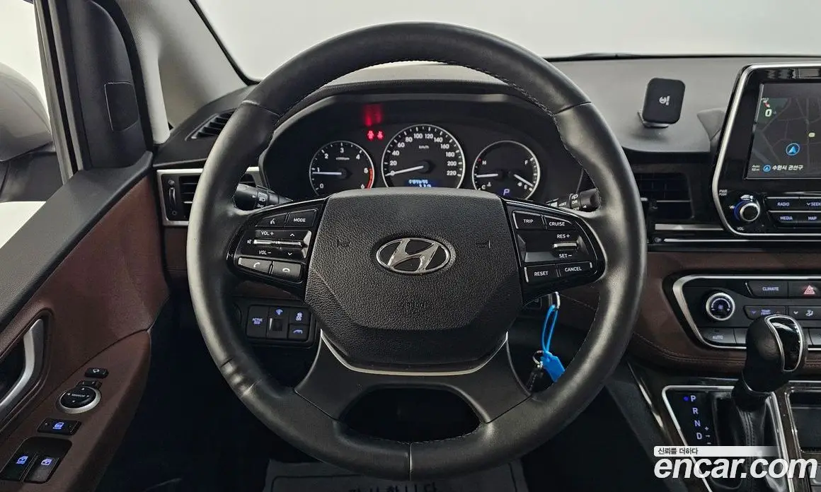 Hyundai Starex 2019 2.5 автомат (гидро), фото 19 Hyundai Starex 2019 2.5 автомат (гидро), фото 19