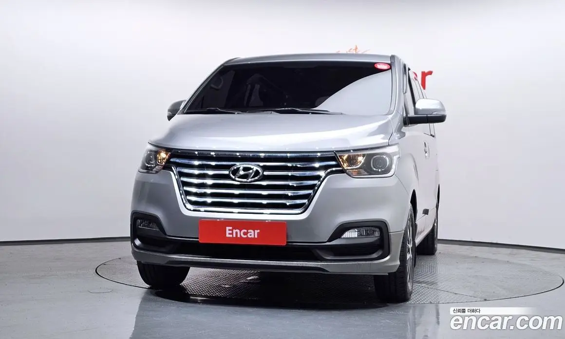 Hyundai Starex 2019 2.5 автомат (гидро), фото 3 Hyundai Starex 2019 2.5 автомат (гидро), фото 3
