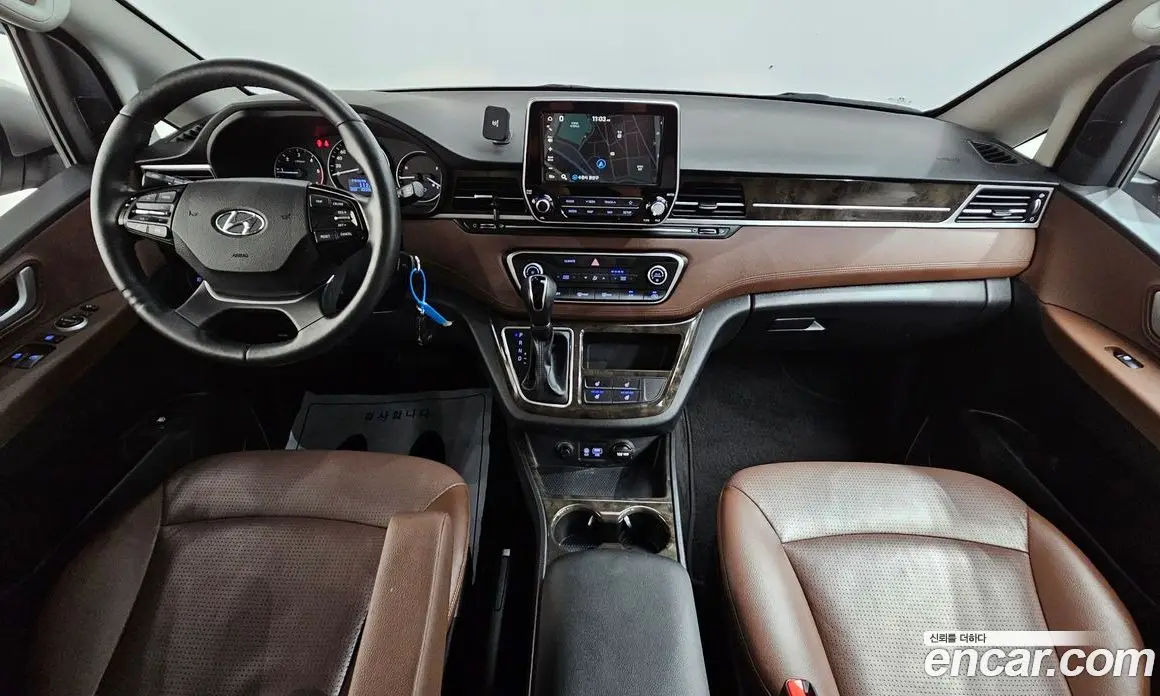 Hyundai Starex 2019 2.5 автомат (гидро), фото 10 Hyundai Starex 2019 2.5 автомат (гидро), фото 10
