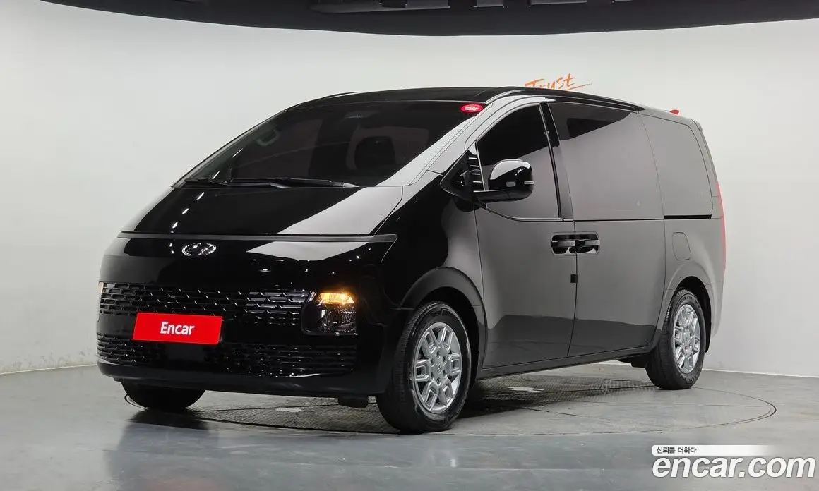 Hyundai Staria 2022 2.2 автомат (гидро), фото 1 Hyundai Staria 2022 2.2 автомат (гидро), фото 1