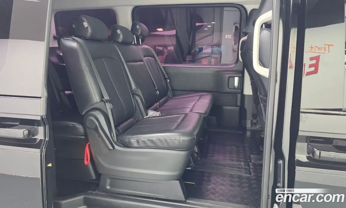 Hyundai Staria 2022 2.2 автомат (гидро), фото 12 Hyundai Staria 2022 2.2 автомат (гидро), фото 12
